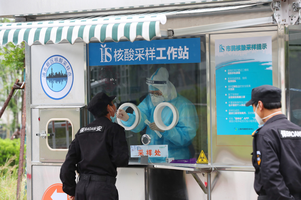 上海市加快推進(jìn)常態(tài)化核酸采樣點(diǎn)布局建設(shè)工作，積極構(gòu)建15分鐘核酸“采樣圈”